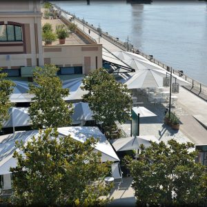 chauffage pour les ERP et CHR chauffage estétique et design pour terrasse d'hotel ou restaurant