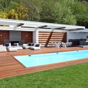 Chauffage HEATRIP MHS Zéro lumière sous un abris de piscine Pool House MHS 3200 HEATSTRIP Zéro lumière